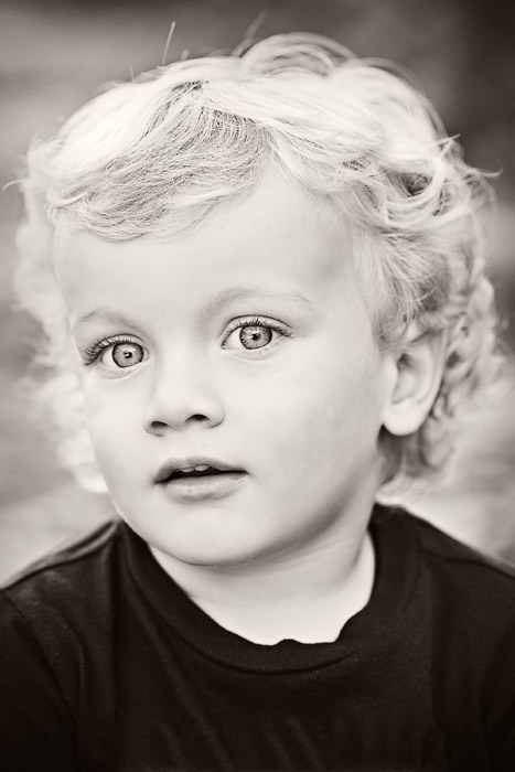 child portrait photography: Isabella Allamandri Alien Skin02